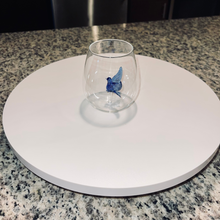 Load image into Gallery viewer, Blue Dove Stemless Wine Glass
